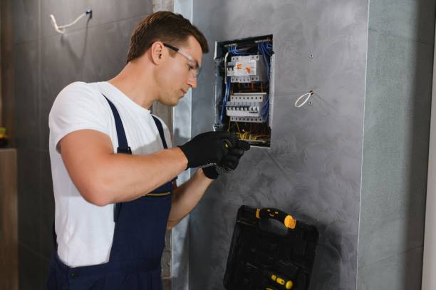 Best Licensed Electrician  in Keene, NH